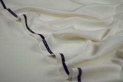 ткань белая двусторонняя шерсть костюмно-плательная шерсть однотонная белая Италия