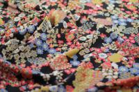 ткань шелковый крепдешин с цветами