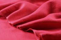 ткань красный лен полотняного плетения
