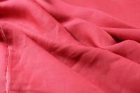 ткань красный лен полотняного плетения