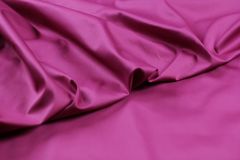 ткань легкий сатин цвета фуксии сатин хлопок однотонная розовая Италия