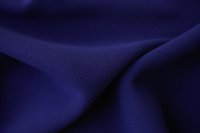 ткань вискозное кади ярко-синего цвета