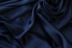 ткань темно-синий атласный шелк с эластаном атлас шелк однотонная синяя Италия