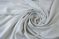 ткань шелковая ткань белая в серо-голубую полоску (в 2х кусках 8.60 и 3.30)   шелк в полоску белая Италия