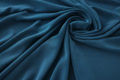 ткань крепдешин темного сине-бирюзового цвета с малахитовым оттенком крепдешин шелк однотонная синяя Италия