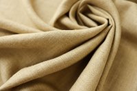 ткань костюмно-плательный шелк со льном соломенного цвета в елочку