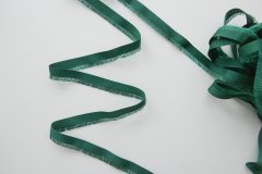 ткань тесьма с бахромой изумрудного цвета тесьма, узкое кружево   однотонная зеленая Италия