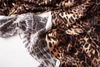 ткань шелковый сатин леопард